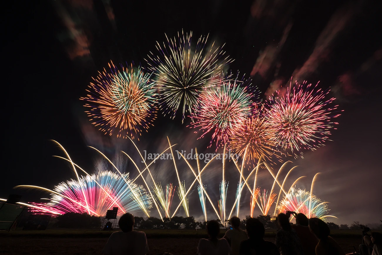 観覧会場で困らない！花火大会に必要な持ち物と持ち込めない物リスト!