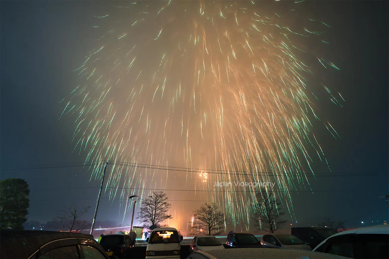 うねめの里冬花火 スターマイン