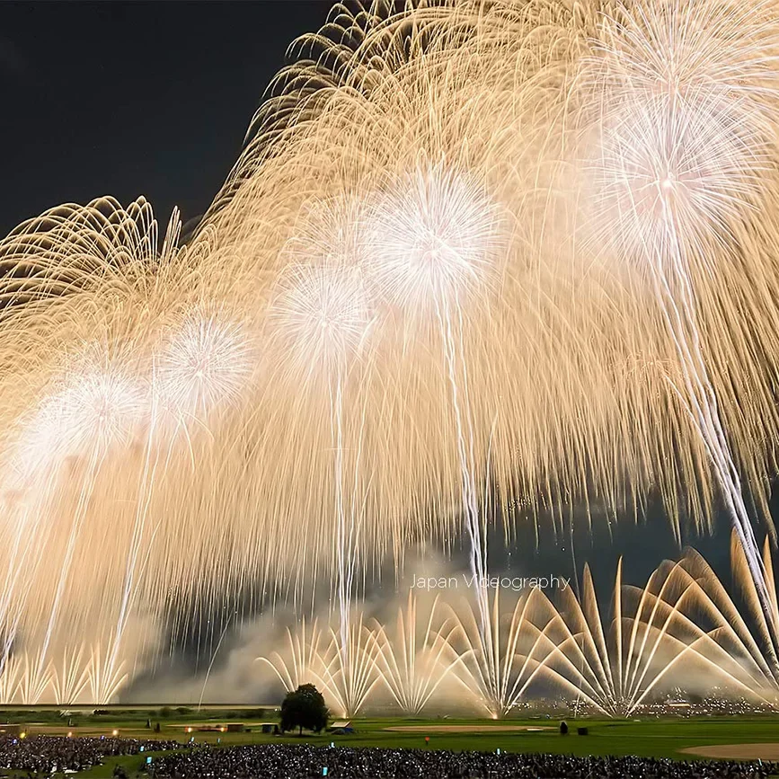 長岡まつり花火目録　協賛者限定　プログラム付き　長岡花火　2022 2022（令和4）年 長岡花火の打ち上げプログラム − 煙火目録