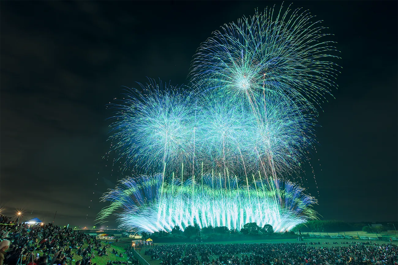 4年ぶりに開催！2023年 常総きぬ川花火大会 1万発の花火打ち上げ！ | 茨城県常総市