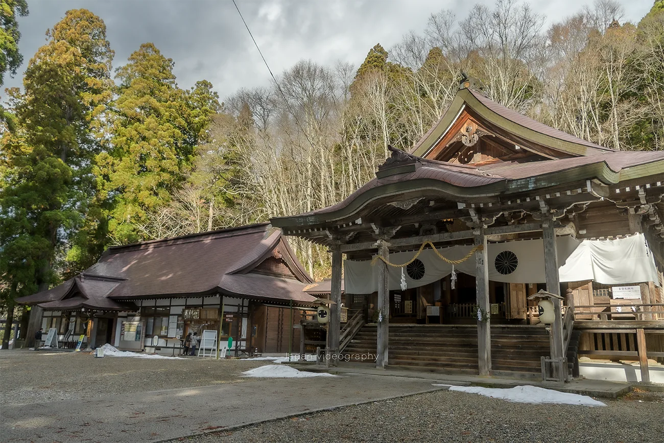 学問の神 天八意思兼命を祀る 中社 戸隠神社五社巡り｜長野県長野市・観光名所
