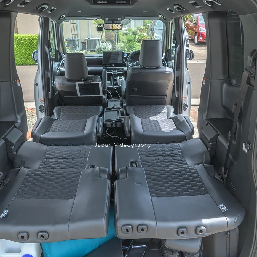 新型NOAH車中泊セット(90系) 新型NOAH車中泊セット(90系)