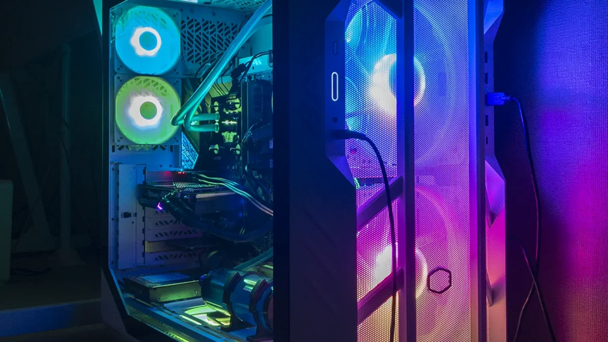 haf700-color-1200x675.webp