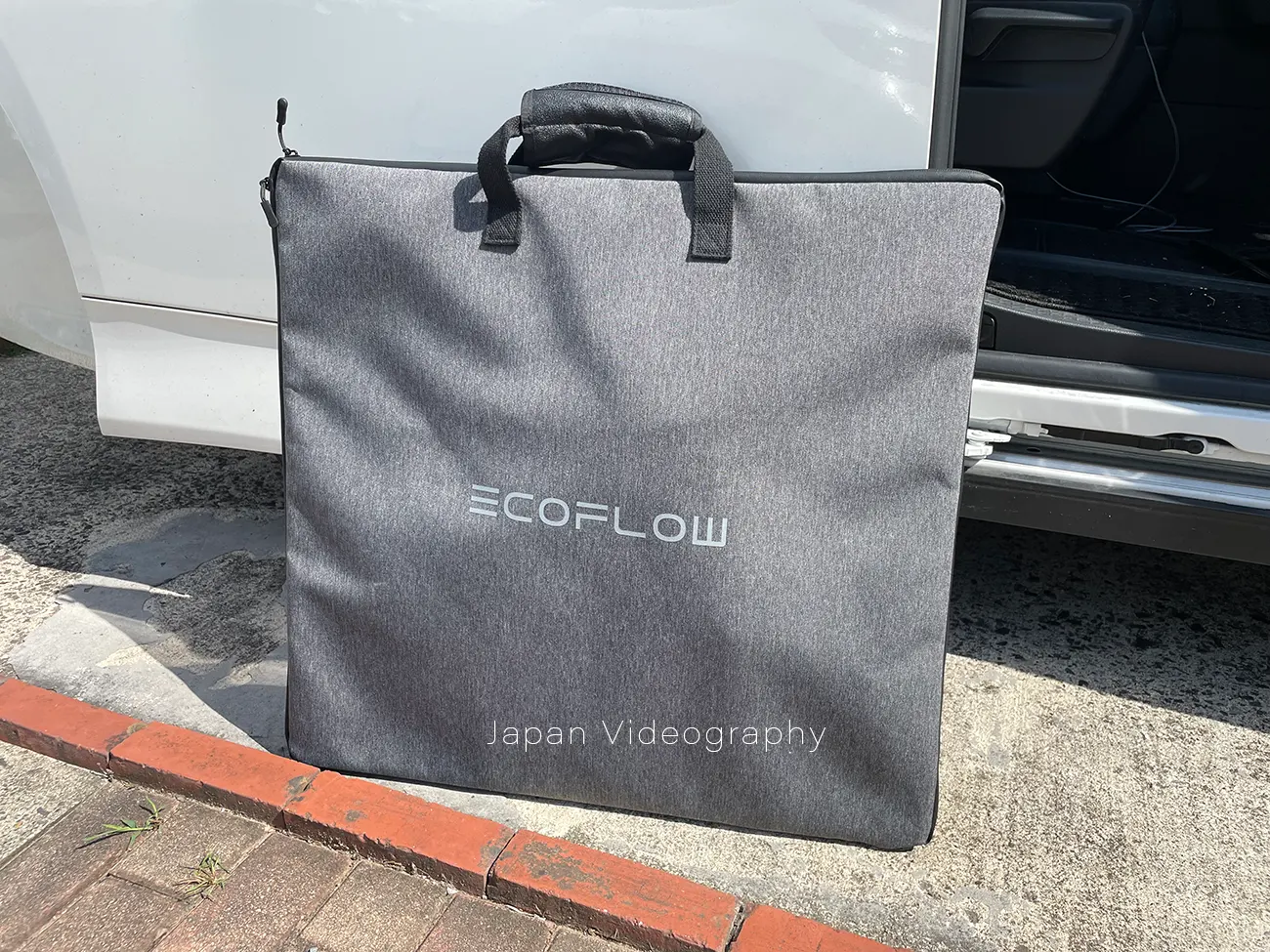 EcoFlow 160W両面ソーラーパネルGen2のキャリーケース