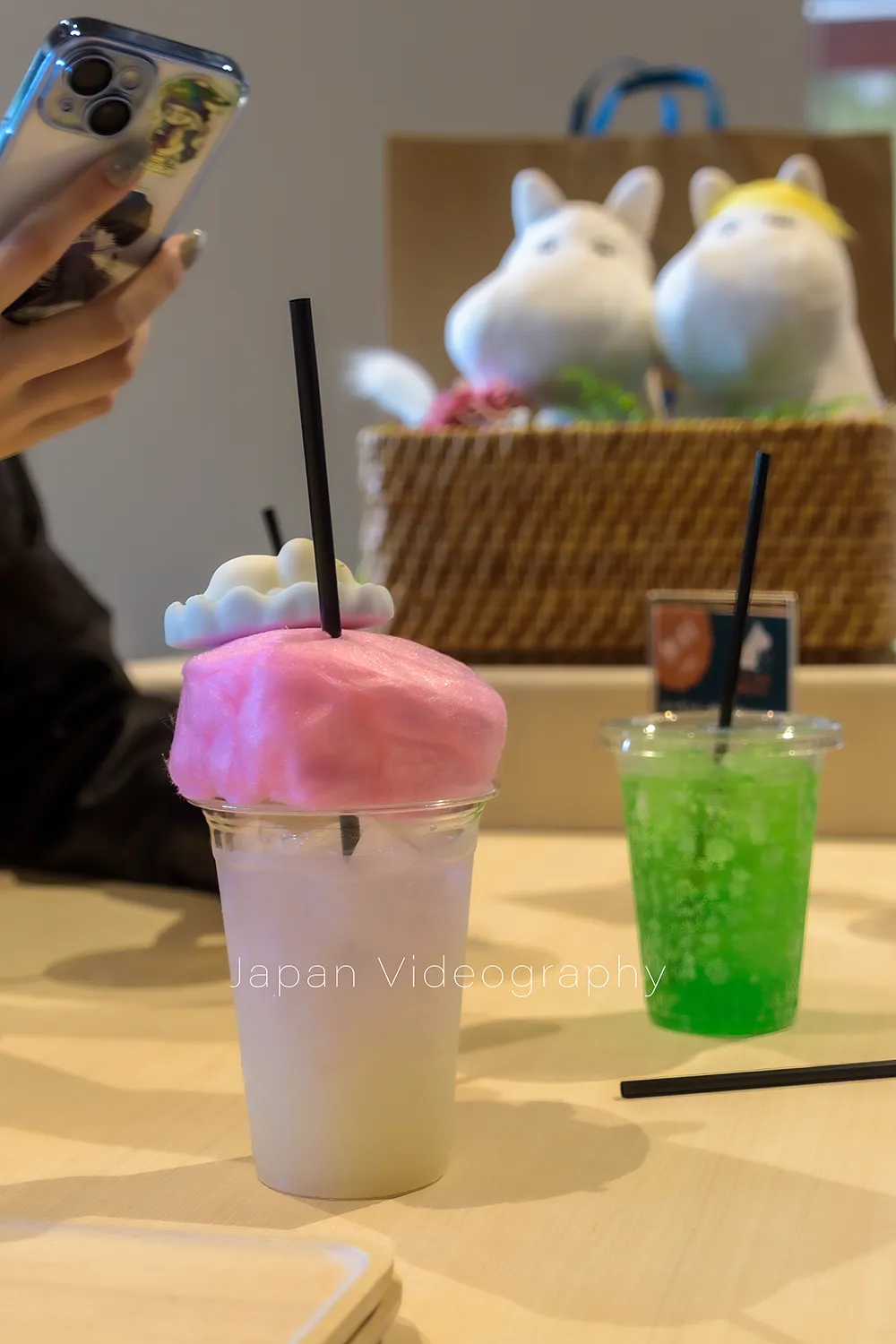 レットゥラ ラウンジのドリンク 雲にのれたら