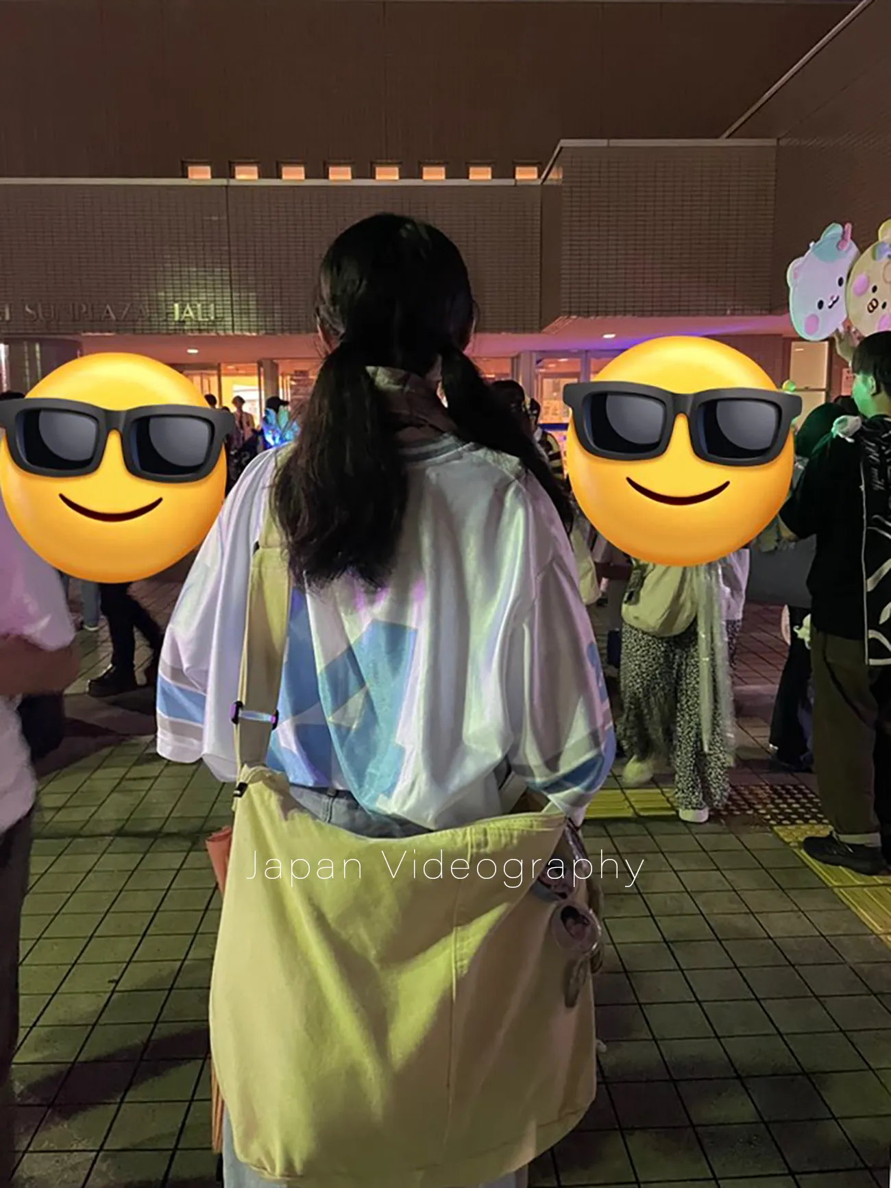 NiziUライブ終了後の娘の後ろ姿