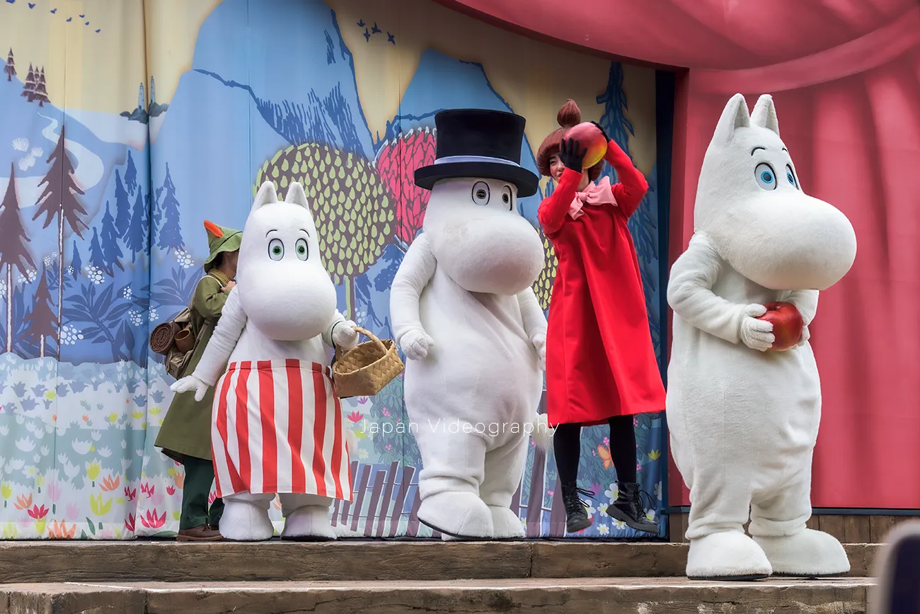 ムーミンバレーパーク ムーミンショー 勇気を知った少女
