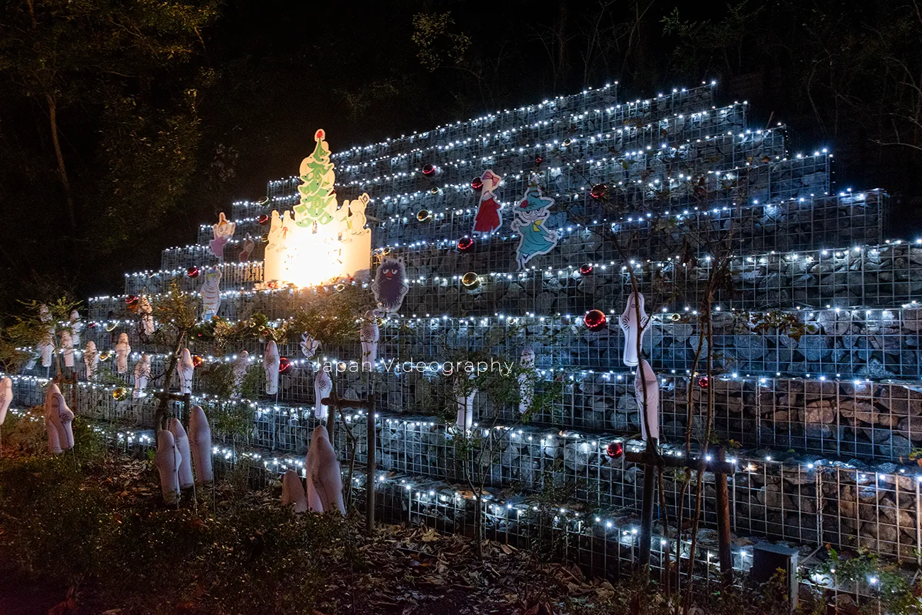 にょろにょろのライトアップ