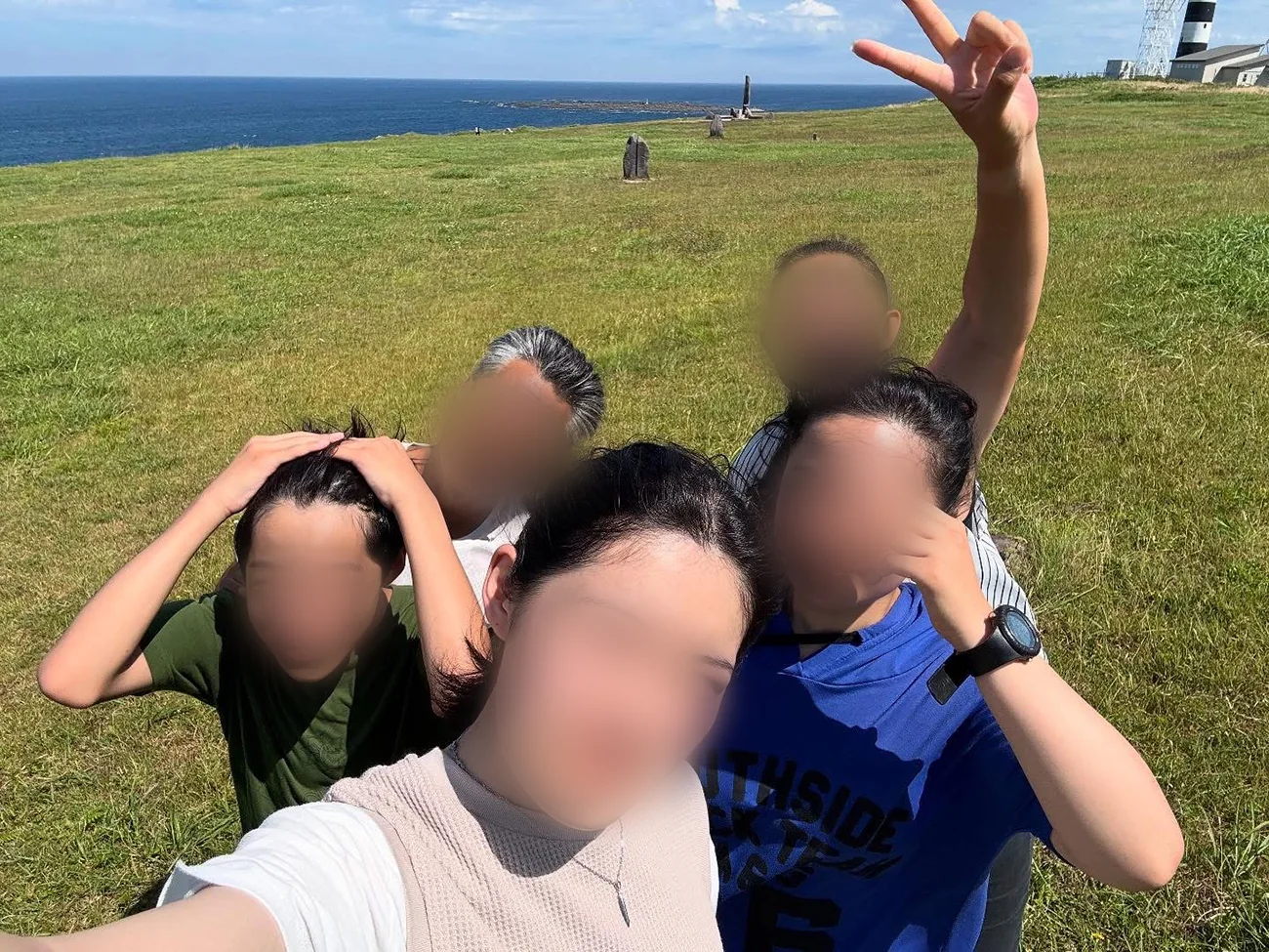 男鹿半島で撮影した家族写真